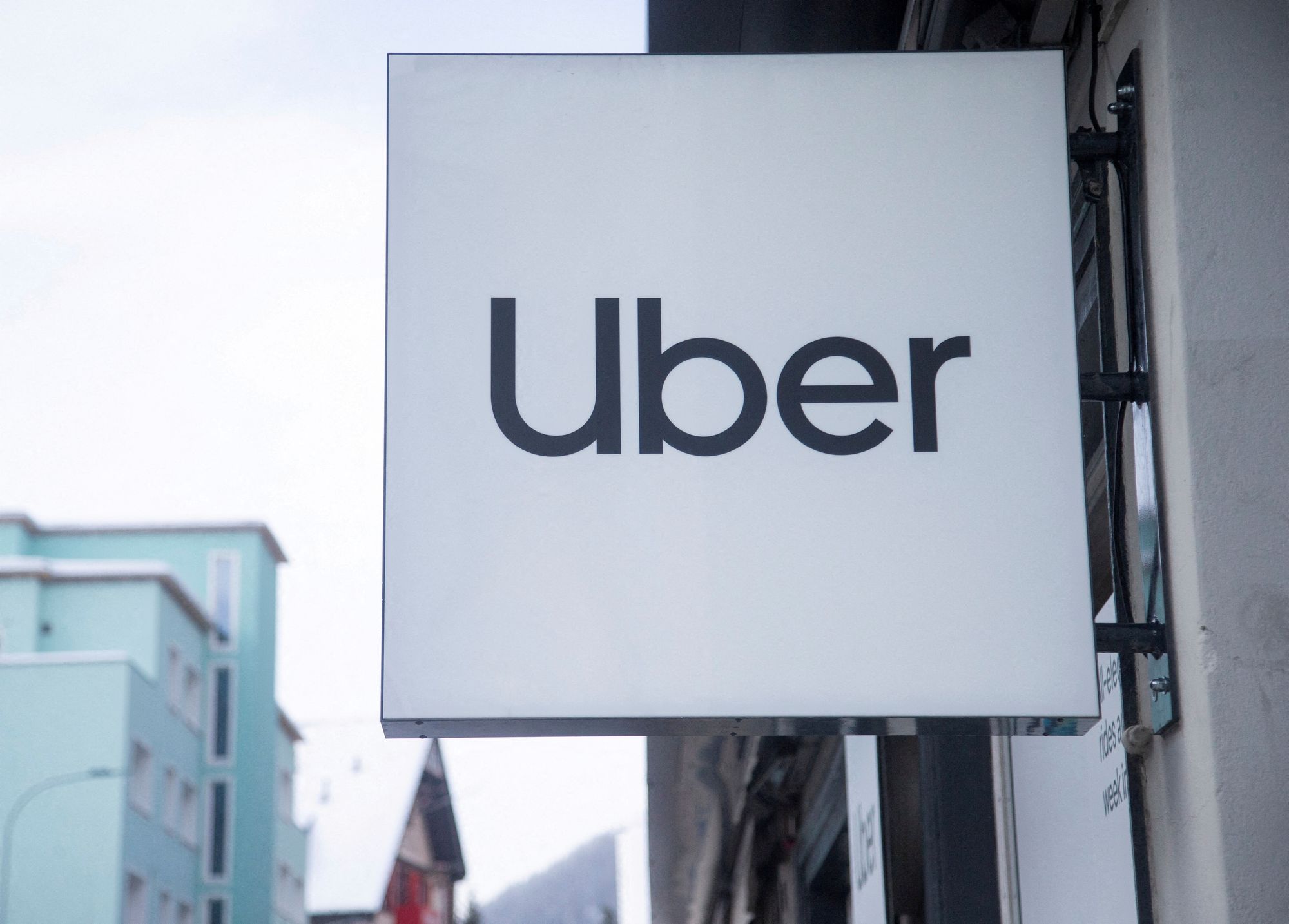 Uber CFO Nelson Chai stepping down