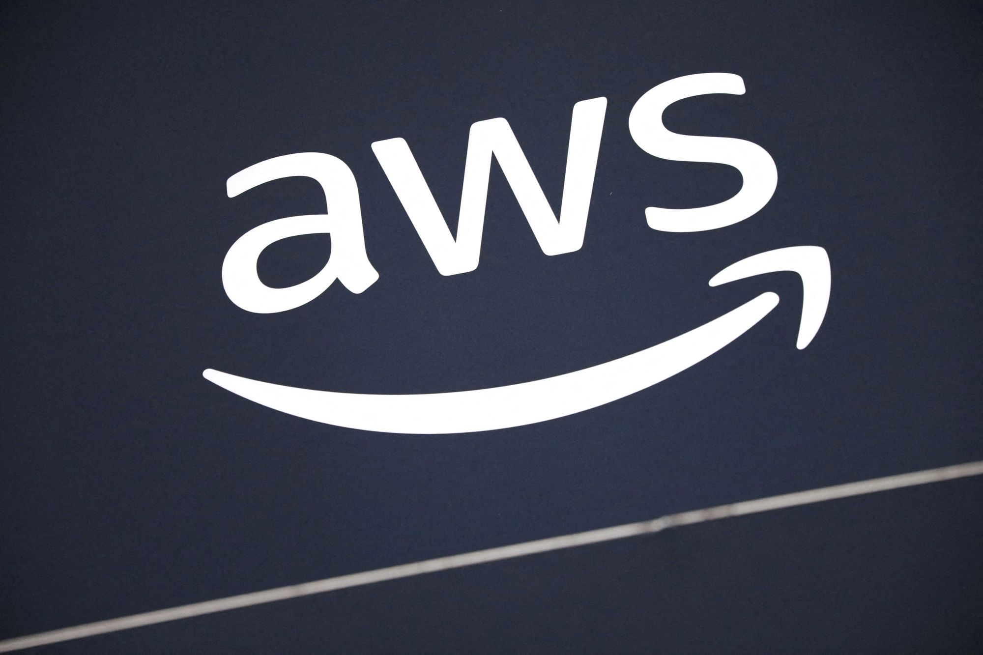 Amazon AI AWS cloud computing chips