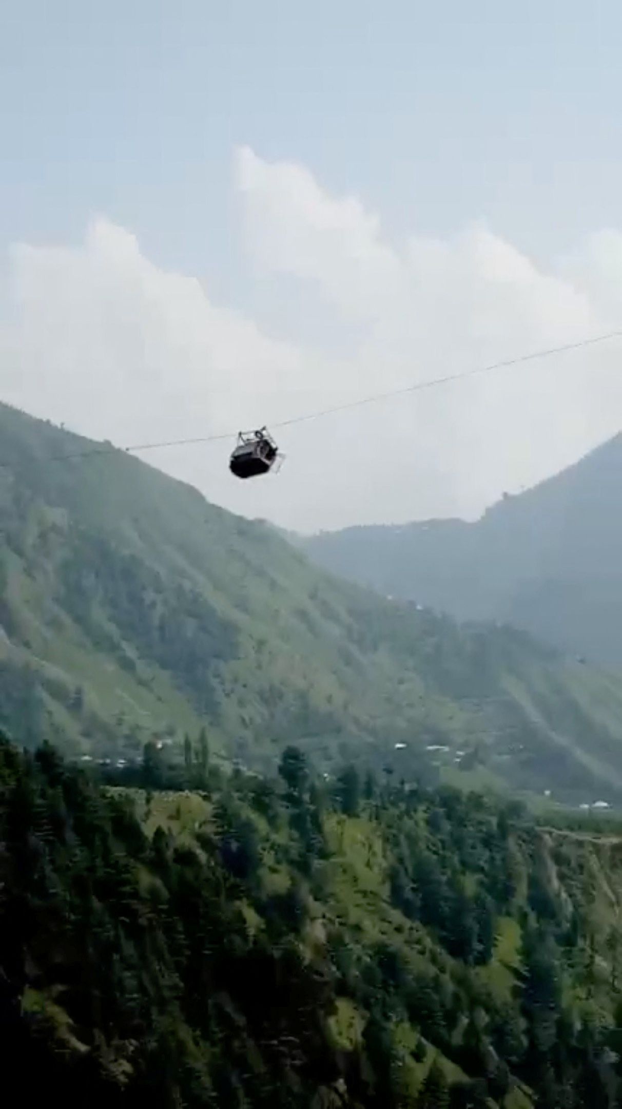 Pakistan cable car rescue