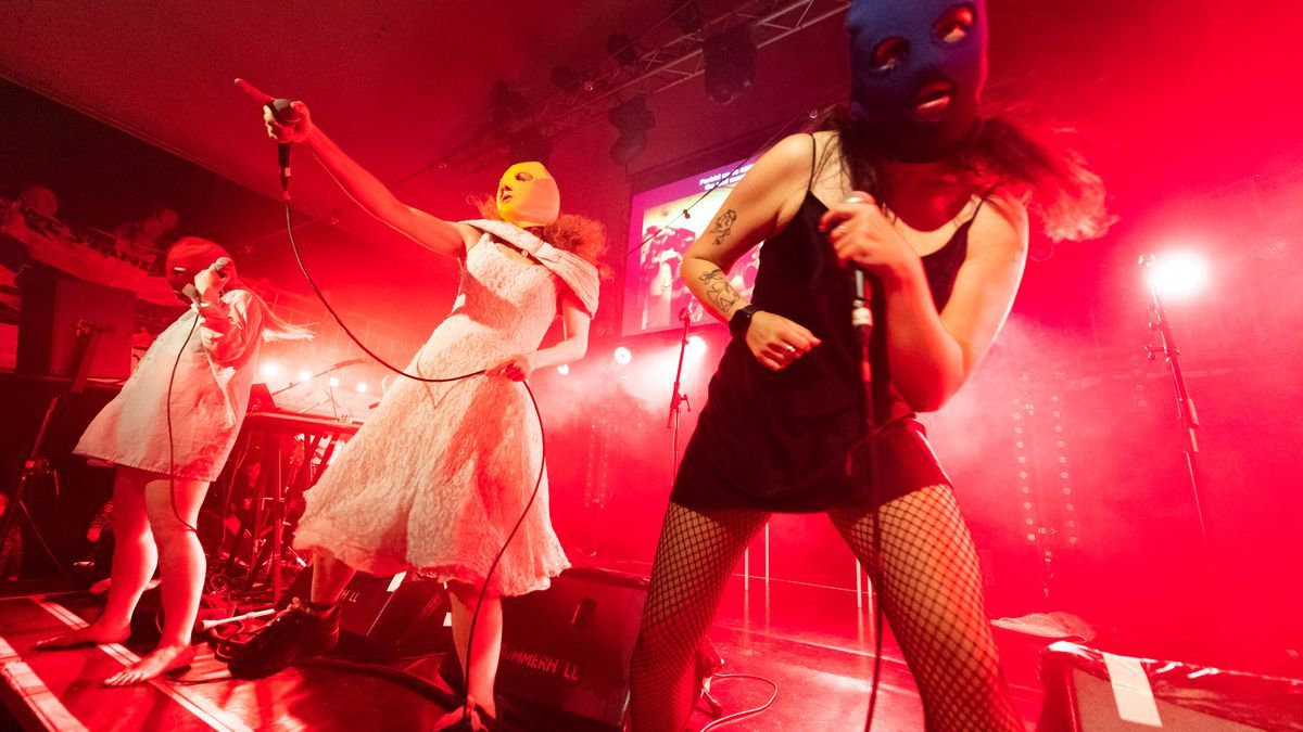 Who are Russia’s Pussy Riot, and what’s their new anti-war song?