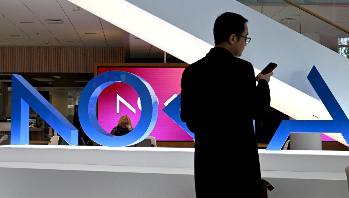From Nokia's new lawsuit to YouTube's crackdown on ad blockers – Here are today's Headlines