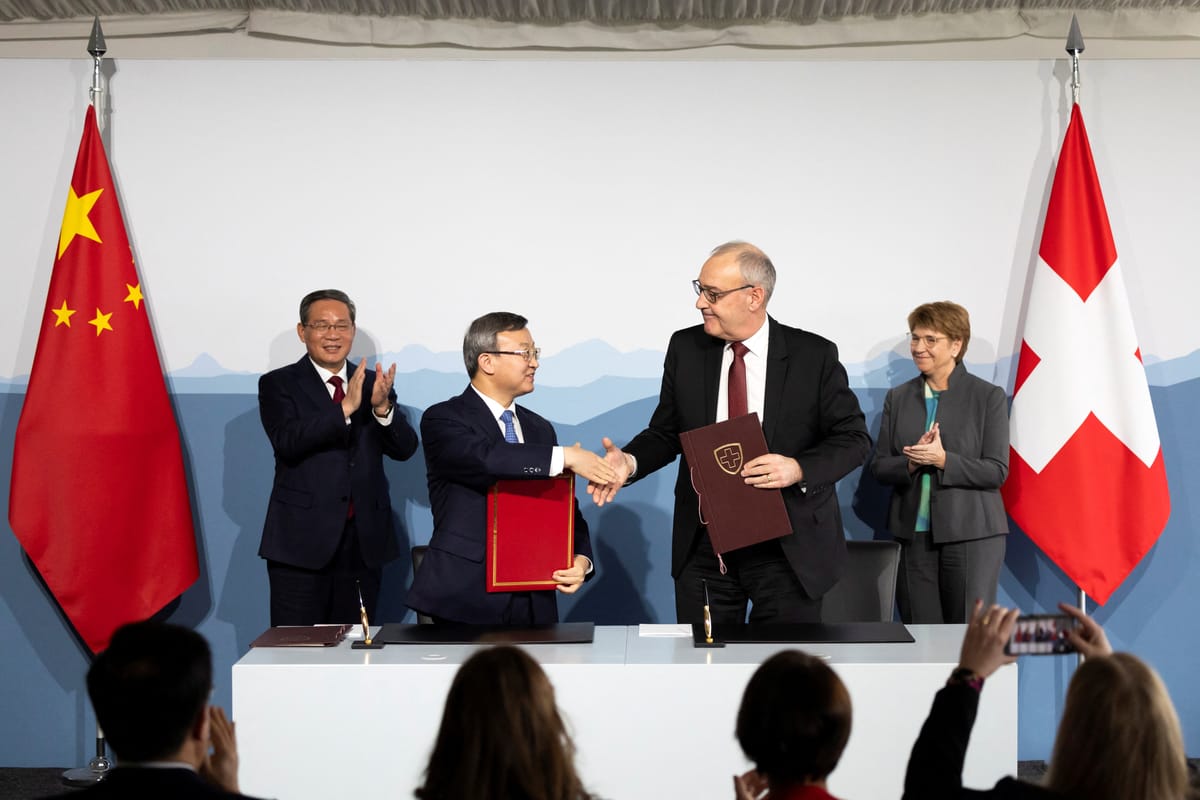 China and Switzerland agree to strengthen their relationship
