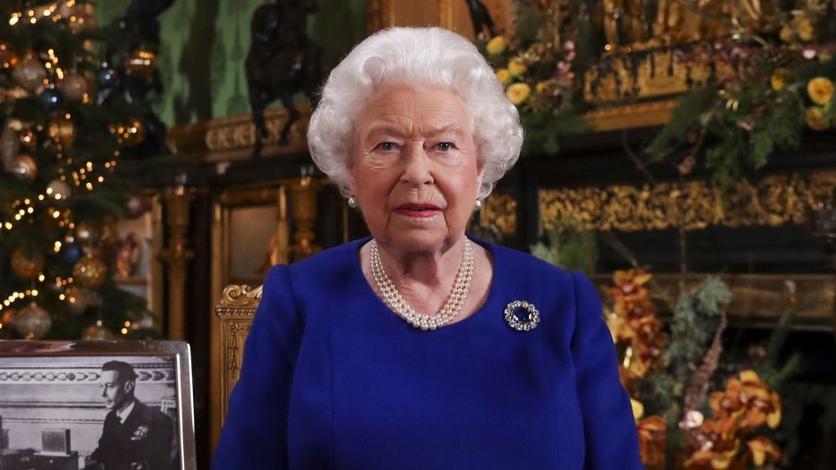 Queen Elizabeth II’s Christmas message recognizes “bumpy” year
