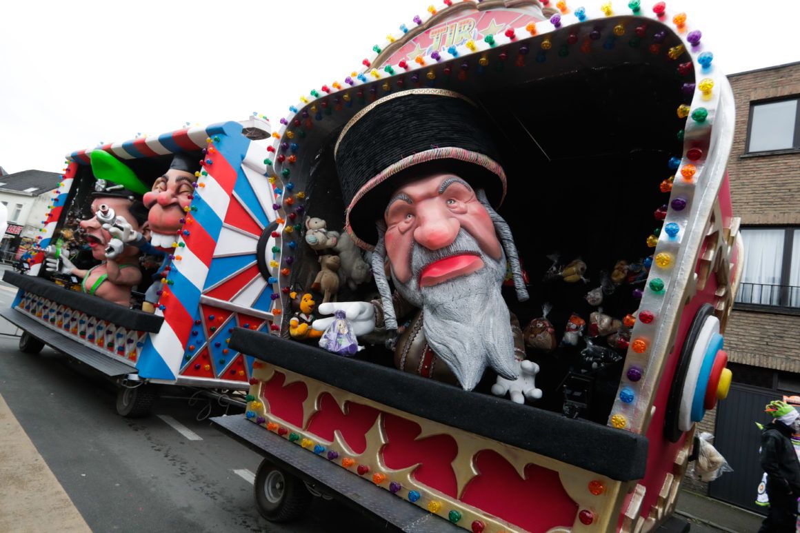 Belgian carnival again features anti-Semitic floats and costumes