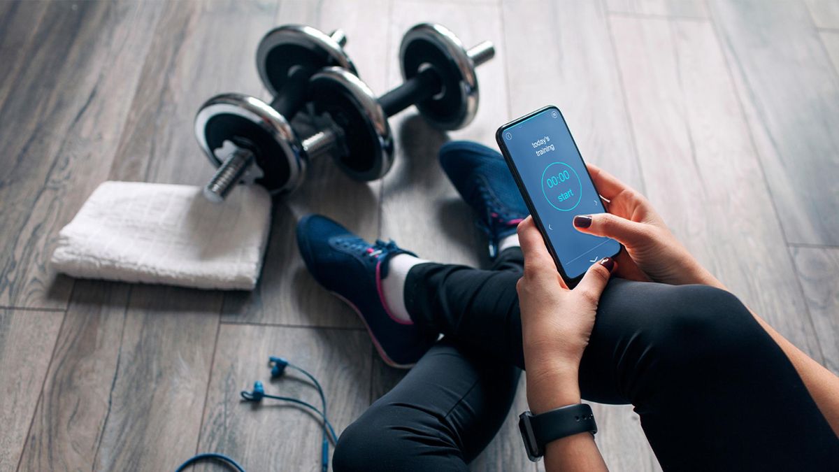 Four of the best health and fitness apps for travelers in 2020