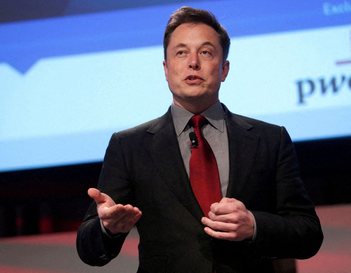 Elon Musk’s seat on Twitter’s board stokes fears among employees