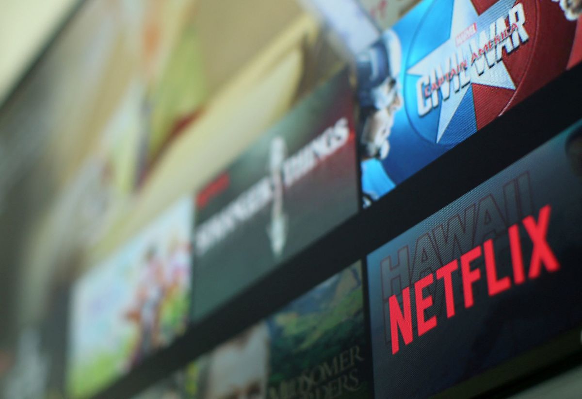 After losing 200,000 subscribers, Netflix will crackdown on account sharing