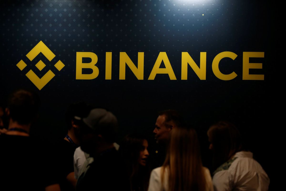 While the crypto market dips below US$1 trillion in value, Binance gears up for growth