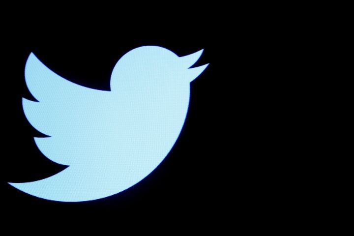 Apple asks employees to speak up, while Twitter issues an ultimatum to its staff