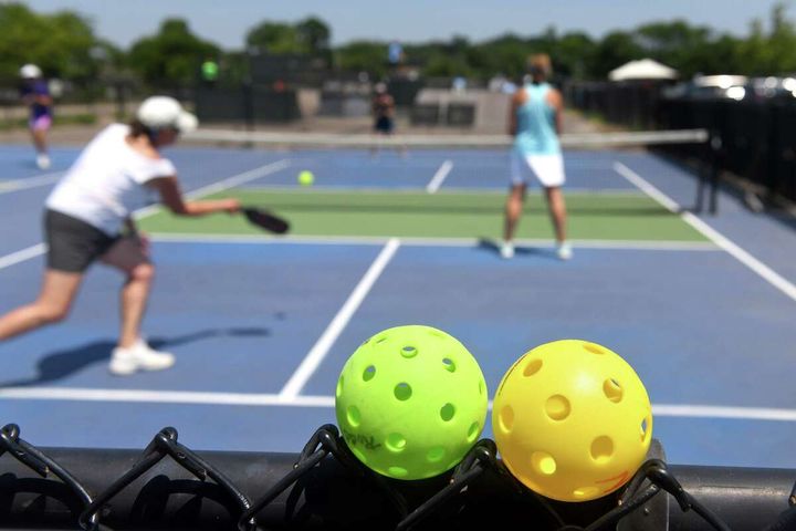 So, what’s the deal with pickleball? (No, pickles are not involved.)
