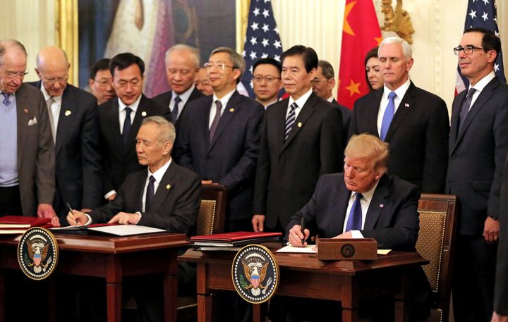 US and China sign trade deal, easing tensions
