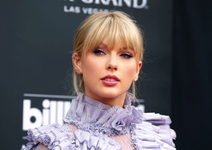 This is why Taylor Swift is rerecording her first six albums