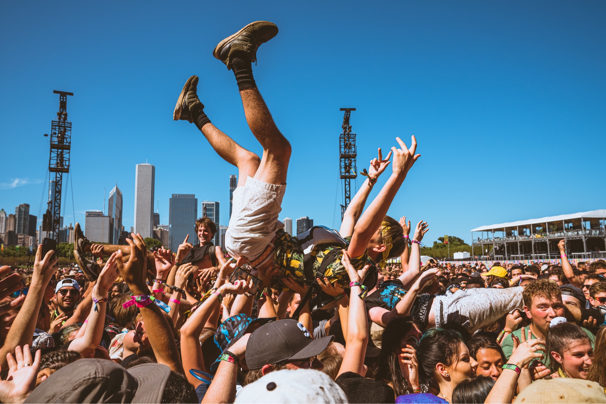 Lollapalooza - Your 2022 Lineup is here! 🙌 4-Day Tickets on sale now. www. lollapalooza.com