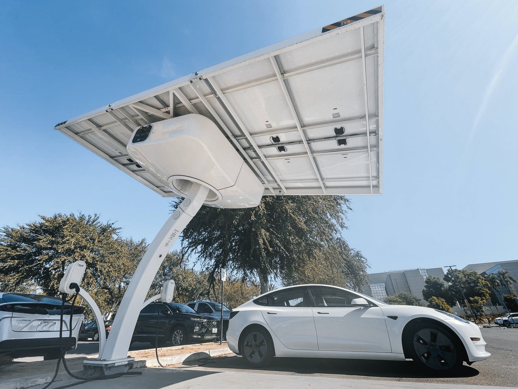 How will technology change in the next 20 years? Electric vehicles