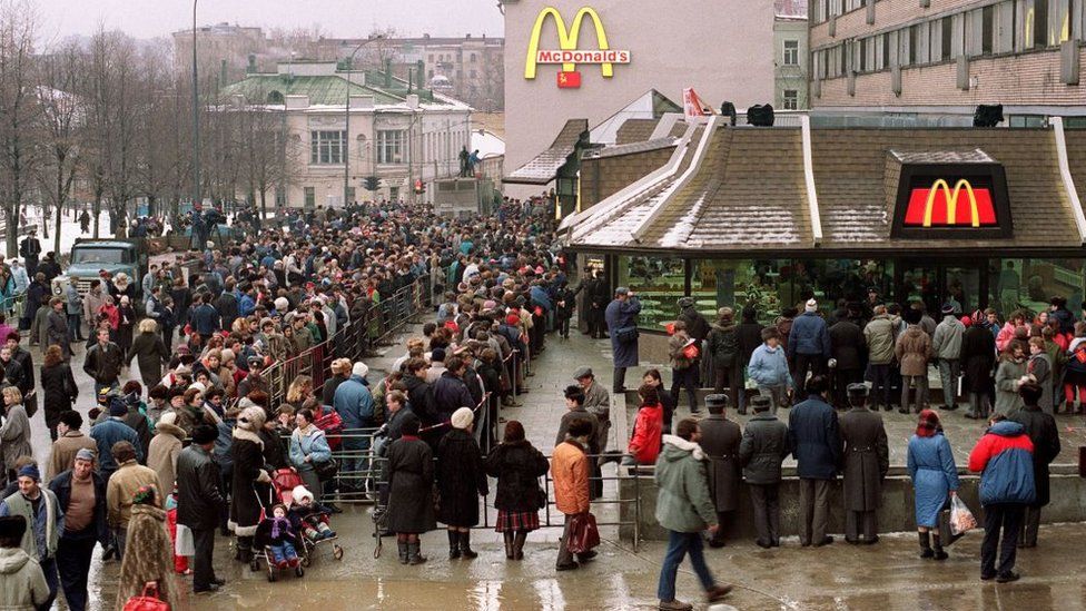 McDonald's in Russia in 1990